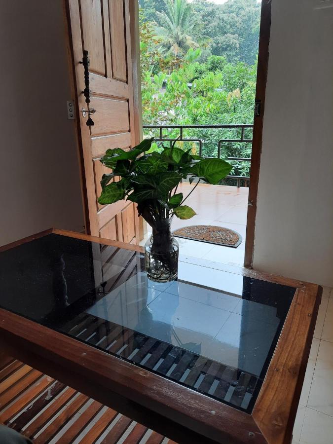 Oriole Homestay Thekkady Esterno foto