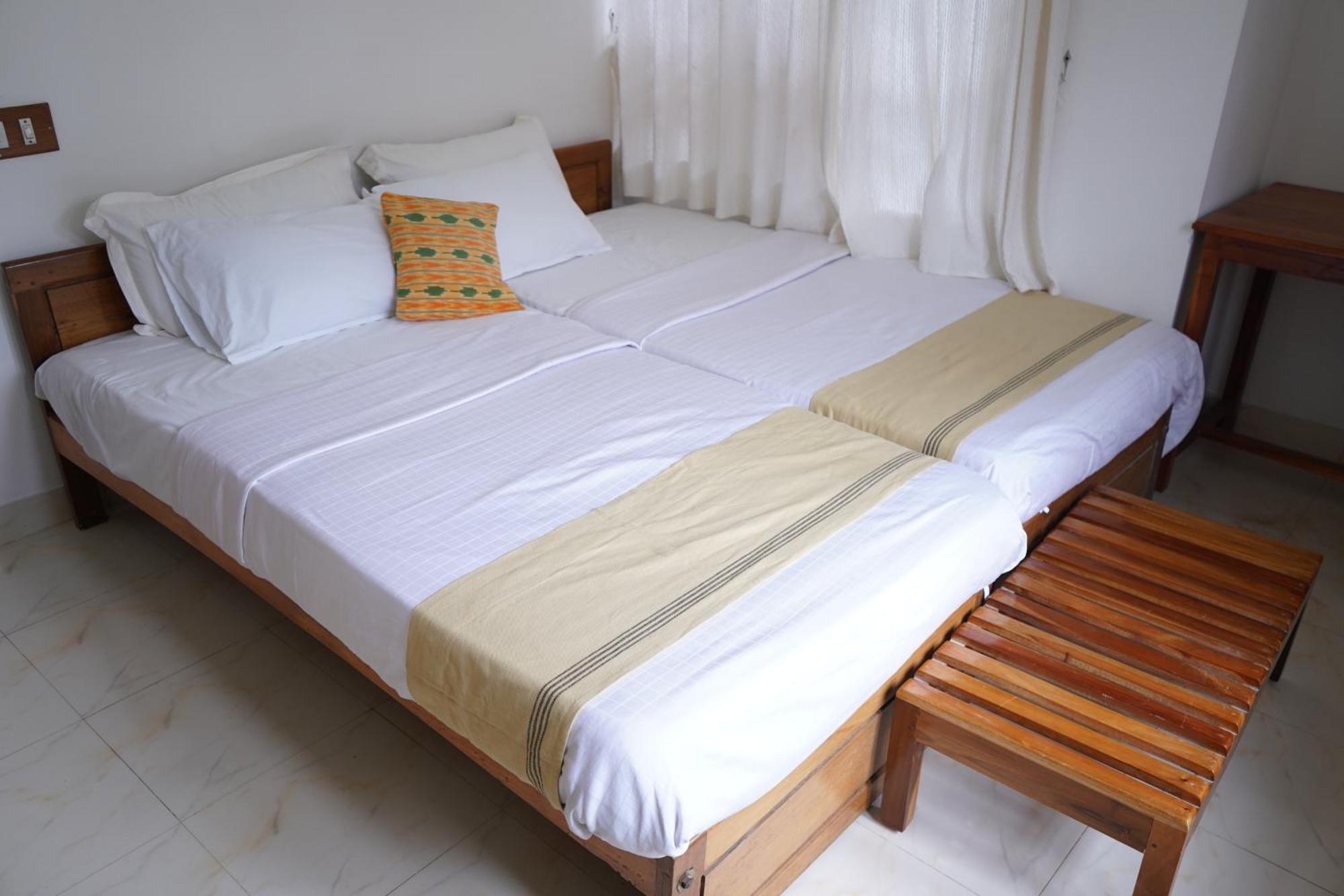 Oriole Homestay Thekkady Esterno foto