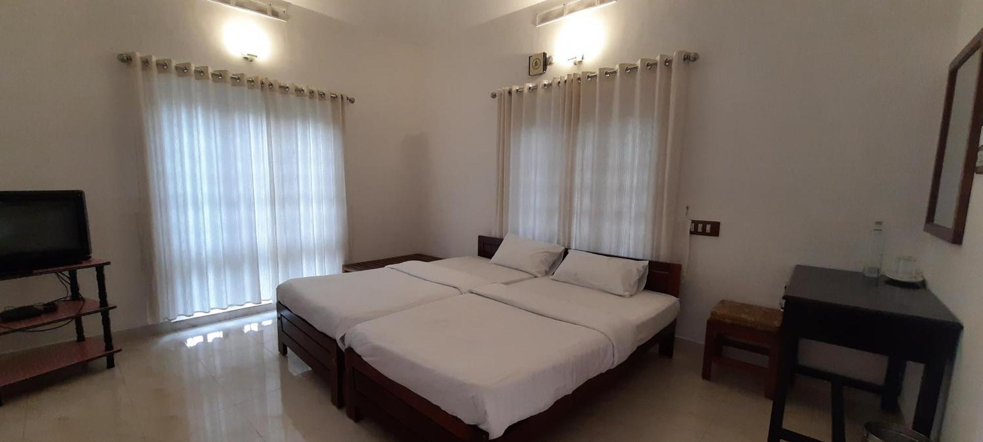 Oriole Homestay Thekkady Esterno foto