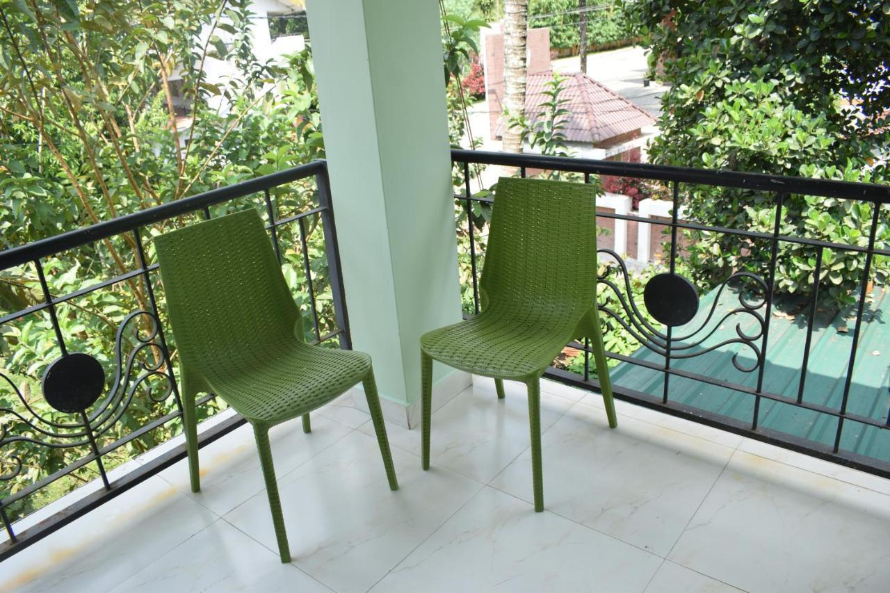 Oriole Homestay Thekkady Esterno foto